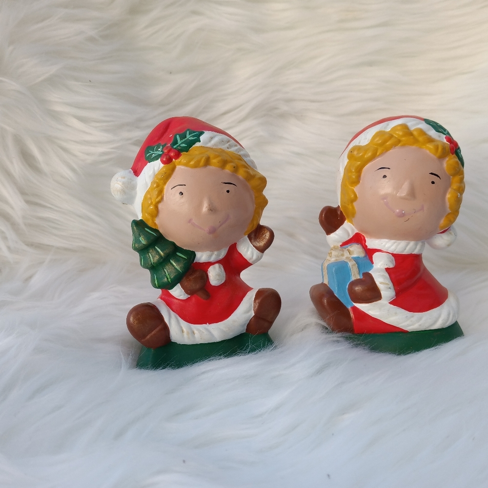 Vintage Christmas Figuring Little Girl & Boy